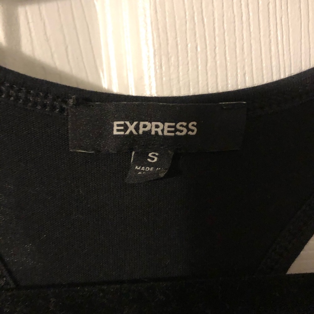Express Racer Back Flowy Tank Small - Picture 5 of 12
